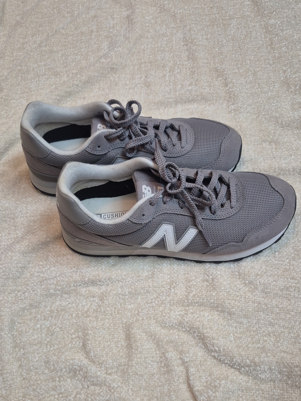 New Balance Women's Gray Low-Top Lace-Up Sneakers